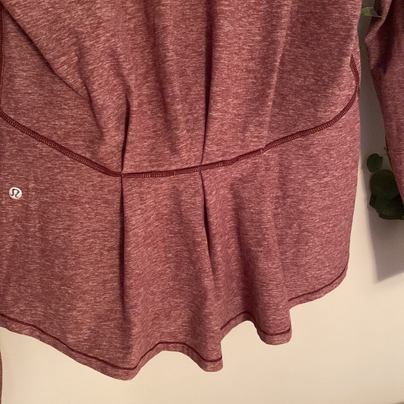 Lululemon Warm Your Core Long Sleeve Tee
Heathered Bordeaux Dram size 6 pullover - Picture 11 of 16